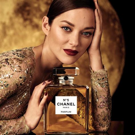 who is the model in chanel no 5 commercial|Luca Guadagnino Directs New Chanel No. 5 Brand Film.